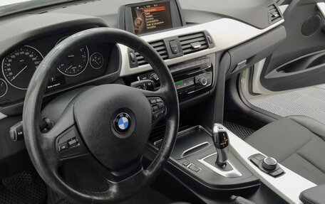 BMW 3 серия, 2016 год, 1 649 000 рублей, 23 фотография