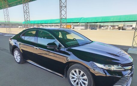 Toyota Camry, 2019 год, 2 649 000 рублей, 17 фотография