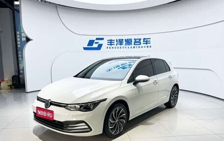 Volkswagen Golf VIII, 2021 год, 1 615 999 рублей, 1 фотография