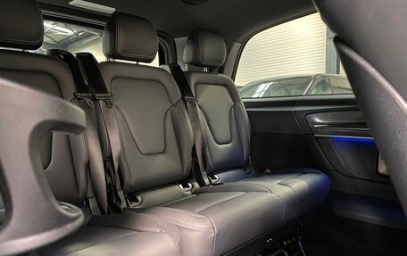 Mercedes-Benz V-Класс, 2026 год, 15 600 000 рублей, 23 фотография