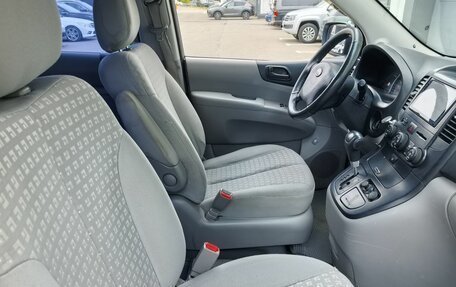 KIA Carnival III, 2009 год, 920 000 рублей, 12 фотография