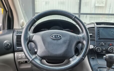 KIA Carnival III, 2009 год, 920 000 рублей, 17 фотография
