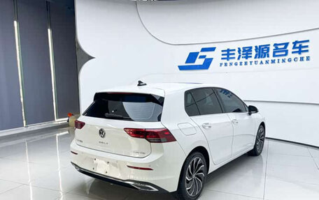 Volkswagen Golf VIII, 2021 год, 1 615 999 рублей, 3 фотография