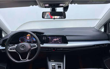 Volkswagen Golf VIII, 2021 год, 1 615 999 рублей, 6 фотография