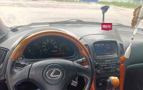 Lexus RX IV рестайлинг, 2001 год, 800 000 рублей, 2 фотография