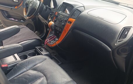 Lexus RX IV рестайлинг, 2001 год, 800 000 рублей, 11 фотография