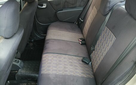 Renault Logan I, 2010 год, 400 000 рублей, 8 фотография