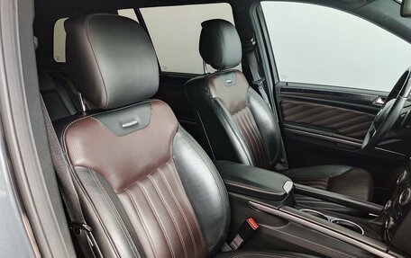 Mercedes-Benz GL-Класс, 2012 год, 2 250 000 рублей, 22 фотография