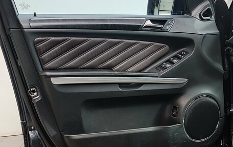 Mercedes-Benz GL-Класс, 2012 год, 2 250 000 рублей, 33 фотография