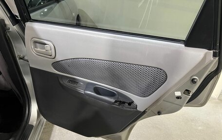 Nissan Wingroad III, 2003 год, 300 000 рублей, 30 фотография