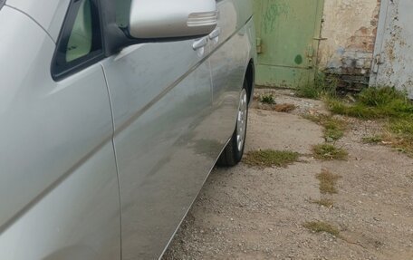 Toyota ISis I, 2010 год, 1 030 000 рублей, 3 фотография