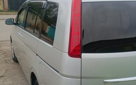 Toyota ISis I, 2010 год, 1 030 000 рублей, 7 фотография