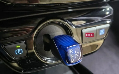 Toyota Prius IV XW50, 2022 год, 1 459 000 рублей, 15 фотография