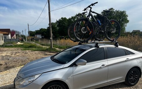 Hyundai Sonata VI, 2011 год, 800 000 рублей, 20 фотография