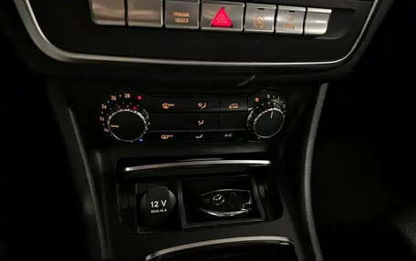 Mercedes-Benz CLA, 2018 год, 1 605 004 рублей, 21 фотография