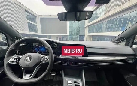 Volkswagen Golf VIII, 2023 год, 1 699 003 рублей, 7 фотография