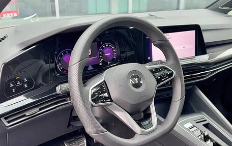 Volkswagen Golf VIII, 2023 год, 1 699 003 рублей, 9 фотография