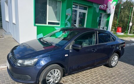 Volkswagen Polo VI (EU Market), 2011 год, 500 000 рублей, 3 фотография