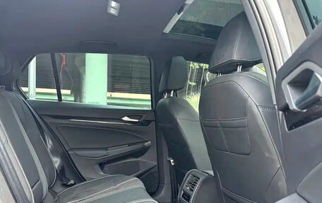 Volkswagen Golf VIII, 2023 год, 1 900 111 рублей, 4 фотография