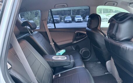 Toyota RAV4, 2006 год, 1 260 000 рублей, 2 фотография