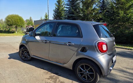 Smart Forfour II, 2017 год, 1 050 000 рублей, 6 фотография