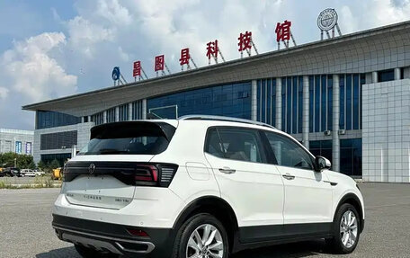 Volkswagen T-Cross I, 2022 год, 1 555 004 рублей, 7 фотография