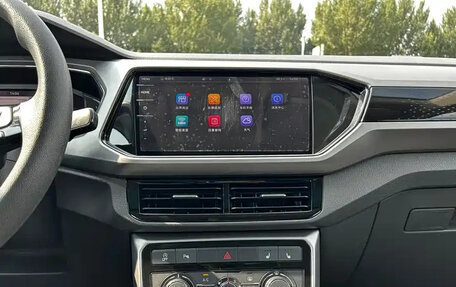 Volkswagen T-Cross I, 2022 год, 1 555 004 рублей, 16 фотография