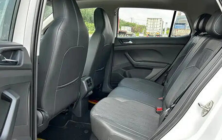 Volkswagen T-Cross I, 2022 год, 1 555 004 рублей, 22 фотография