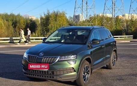 Skoda Karoq I, 2022 год, 2 300 000 рублей, 3 фотография