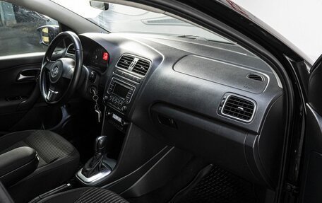 Volkswagen Polo VI (EU Market), 2014 год, 900 000 рублей, 15 фотография
