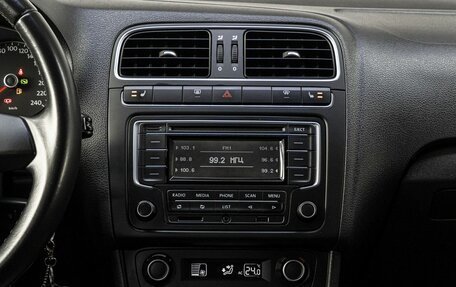 Volkswagen Polo VI (EU Market), 2014 год, 900 000 рублей, 19 фотография
