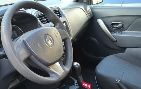 Renault Logan II, 2015 год, 520 000 рублей, 3 фотография
