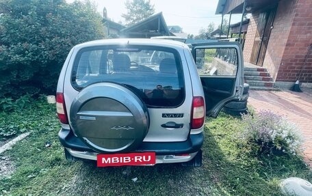 Chevrolet Niva I рестайлинг, 2005 год, 230 000 рублей, 6 фотография