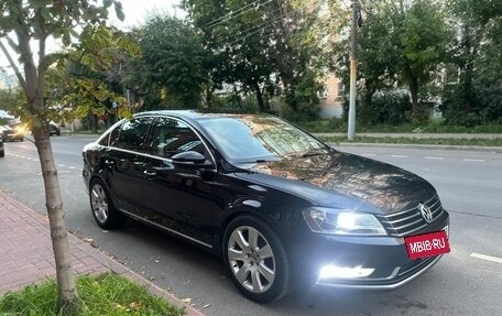 Volkswagen Passat B7, 2012 год, 980 000 рублей, 4 фотография