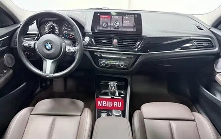 BMW 1 серия, 2022 год, 1 362 000 рублей, 15 фотография