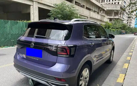 Volkswagen T-Cross I, 2022 год, 1 550 004 рублей, 7 фотография