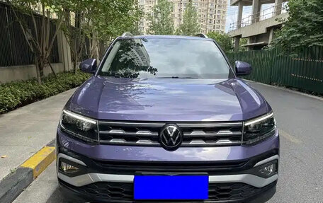 Volkswagen T-Cross I, 2022 год, 1 550 004 рублей, 2 фотография
