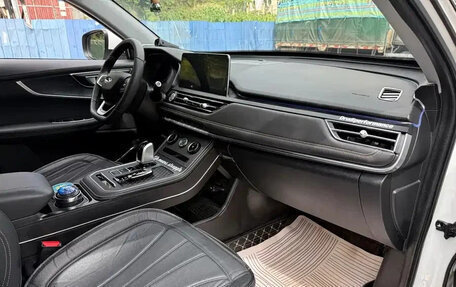 Chery Tiggo 8 I, 2023 год, 1 265 000 рублей, 8 фотография