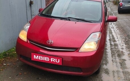 Toyota Prius, 2007 год, 560 000 рублей, 4 фотография