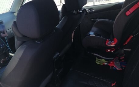 Skoda Fabia I, 2001 год, 300 000 рублей, 9 фотография