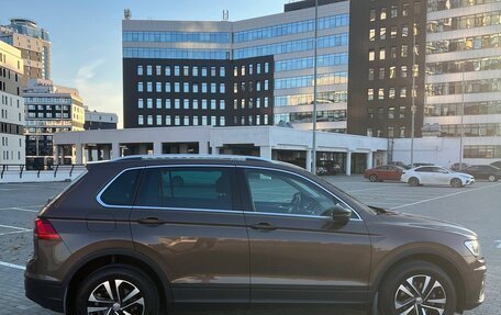Volkswagen Tiguan II, 2019 год, 2 300 000 рублей, 4 фотография