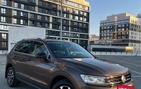 Volkswagen Tiguan II, 2019 год, 2 300 000 рублей, 10 фотография