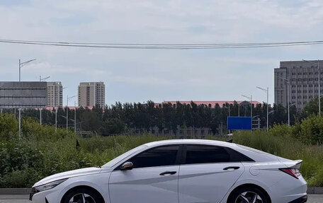 Hyundai Elantra, 2023 год, 1 270 000 рублей, 8 фотография