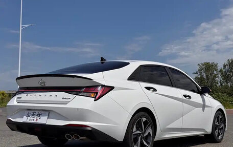 Hyundai Elantra, 2023 год, 1 270 000 рублей, 9 фотография