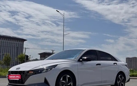 Hyundai Elantra, 2023 год, 1 270 000 рублей, 7 фотография
