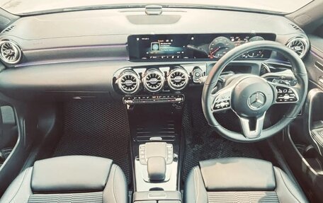 Mercedes-Benz CLA, 2022 год, 3 030 000 рублей, 23 фотография