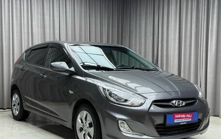 Hyundai Solaris II рестайлинг, 2015 год, 879 000 рублей, 1 фотография