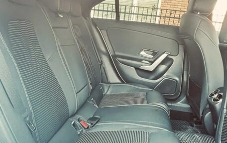 Mercedes-Benz CLA, 2022 год, 3 030 000 рублей, 26 фотография