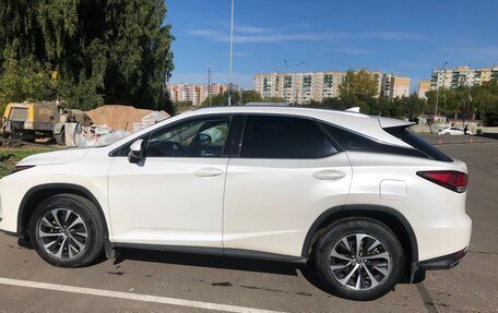 Lexus RX IV рестайлинг, 2021 год, 6 050 000 рублей, 3 фотография