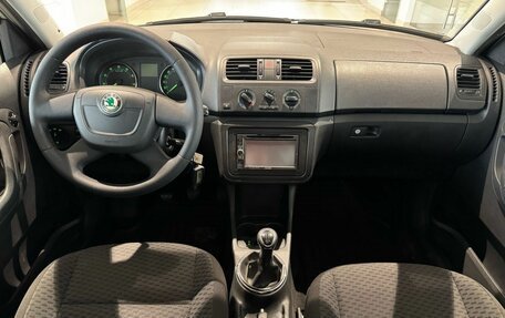 Skoda Fabia II, 2012 год, 499 000 рублей, 18 фотография